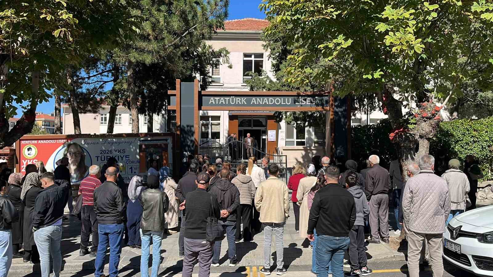 Çorum’da binlerce aday KPSS’de ter döktü

