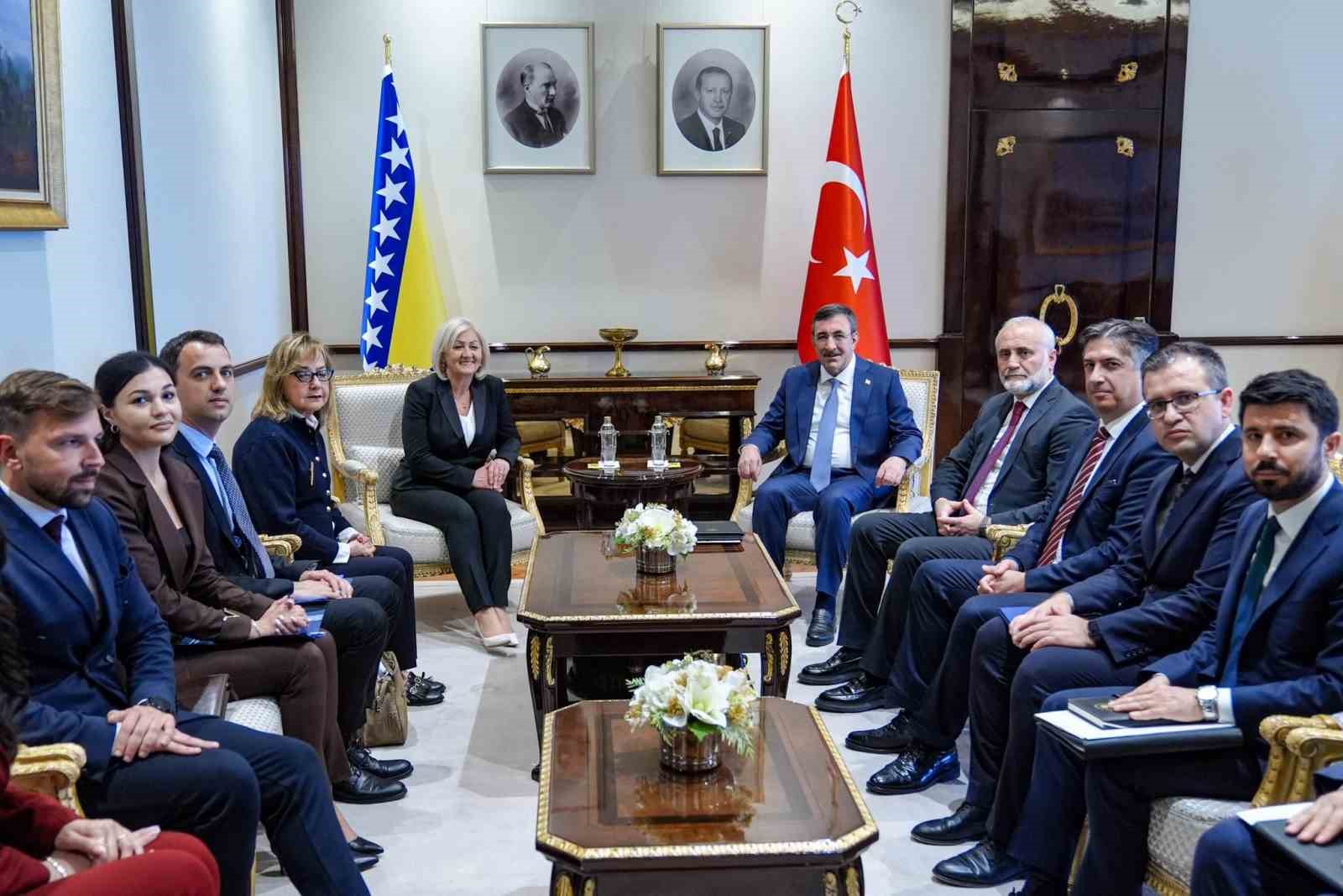 Cumhurbaşkanı Yardımcısı Yılmaz: "Kardeş Bosna Hersek’in barış, istikrar ve refahı için dayanışma içinde olmaya devam edeceğiz"
