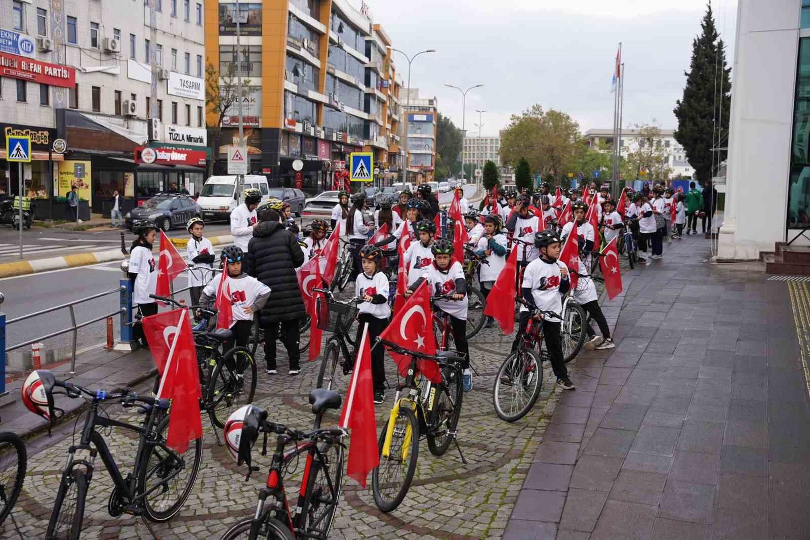 Cumhuriyet’in 103. yılı Tuzla’da kültür, sanat ve sporla kutlanıyor
