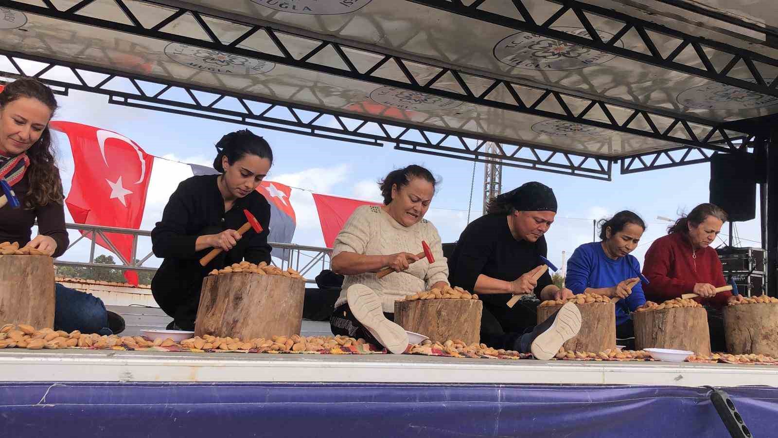 Datça 7. Badem Çiçeği Festivali sona erdi
