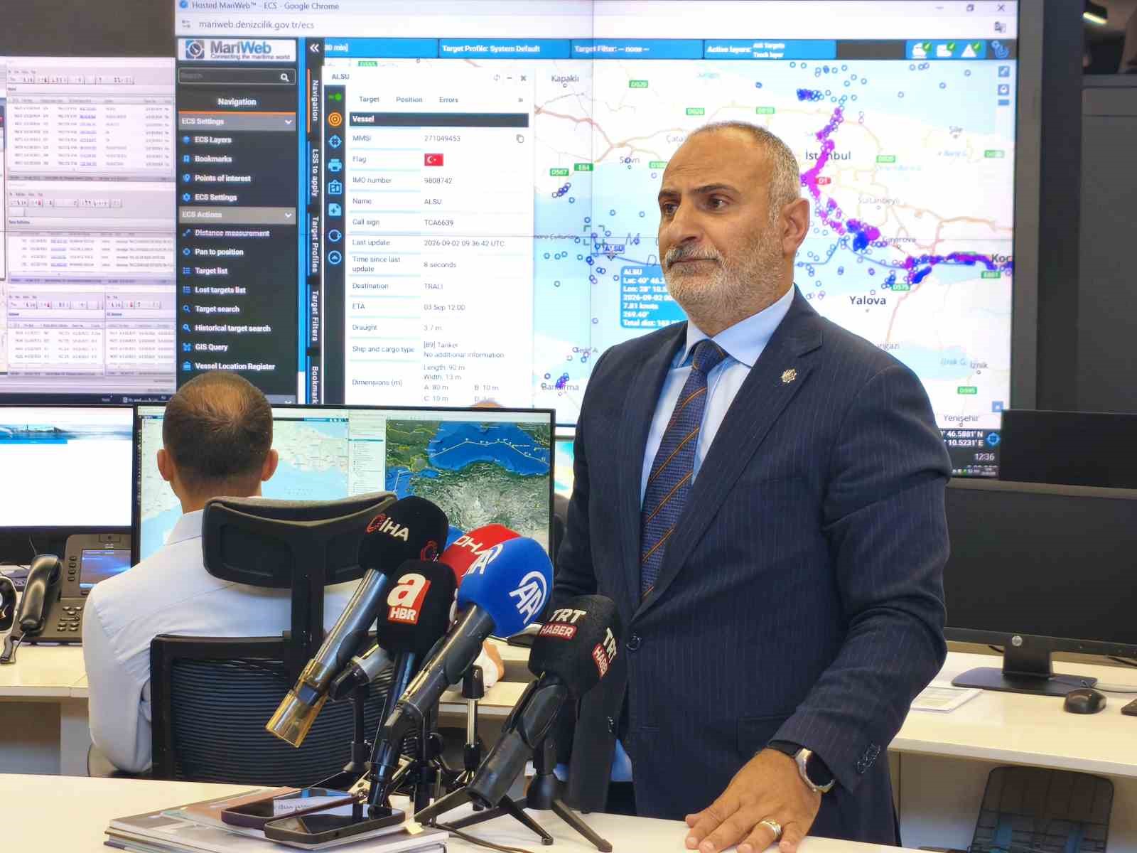Denizcilik Genel Müdürü Baylan: "Çarpışan iki gemi kaza öncesi birbiriyle konuşmuş"
