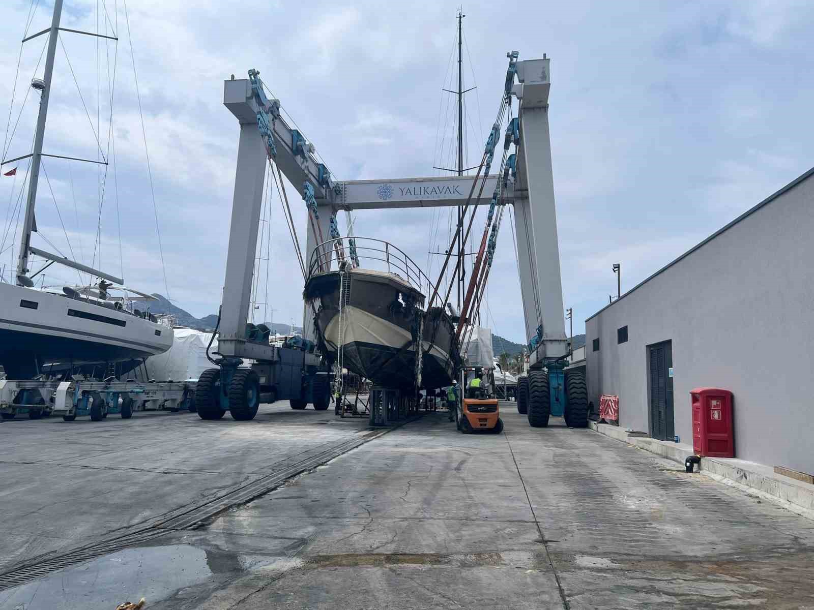 Denizdeki son enkaz kaldırıldı
