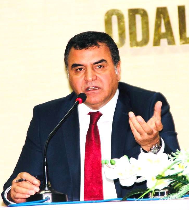 DESOB Başkanı Ebedinoğlu: "Geçici ticaret uğruna kalıcı esnafımızı kaybetmeyelim"
