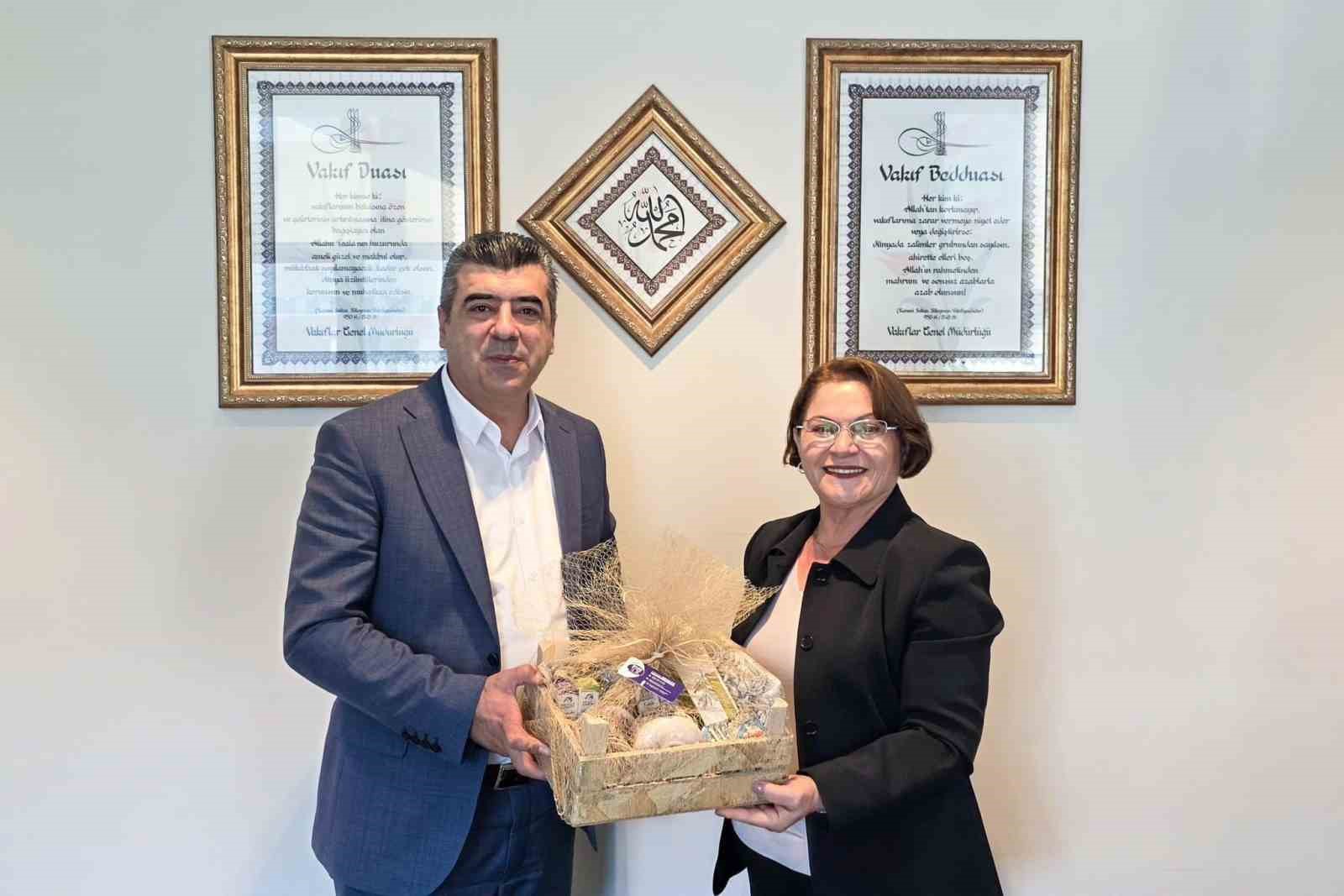 Didim’de vakıflar arazisi için imzalar atıldı
