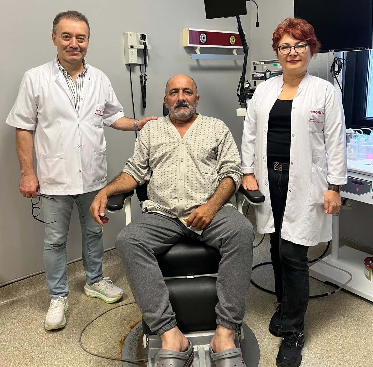 Dilindeki tümör 6 saatlik ameliyatla çıkarıldı
