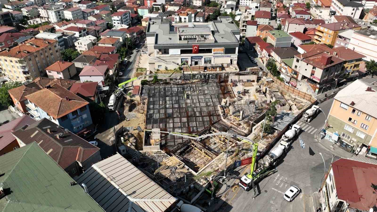 Dilovası Kent Meydanı inşaatında yeni aşama
