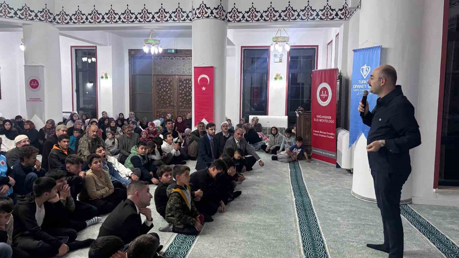 Doğanşehir’de cami-aile buluşması programı düzenlendi
