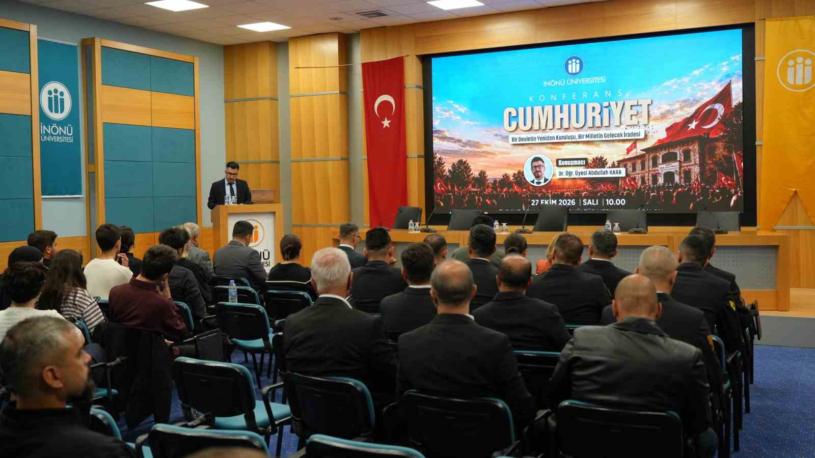 Dr. Öğretim Üyesi Kara: "Cumhuriyet’in kalıcılığı anayasa hükümleri kadar dürüstlüğü, sorumluluğu, hakkaniyeti ve kamu yararını benimseyen insanların yetişmesine bağlıdır"
