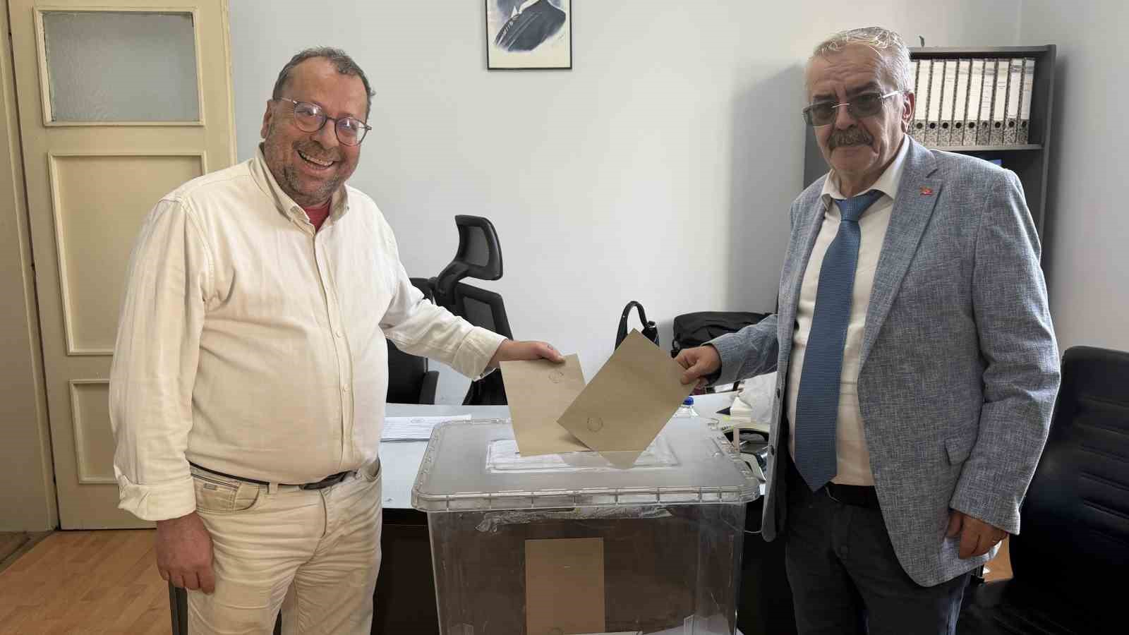 Edremit Ticaret Borsası’nda seçim heyecanı başladı
