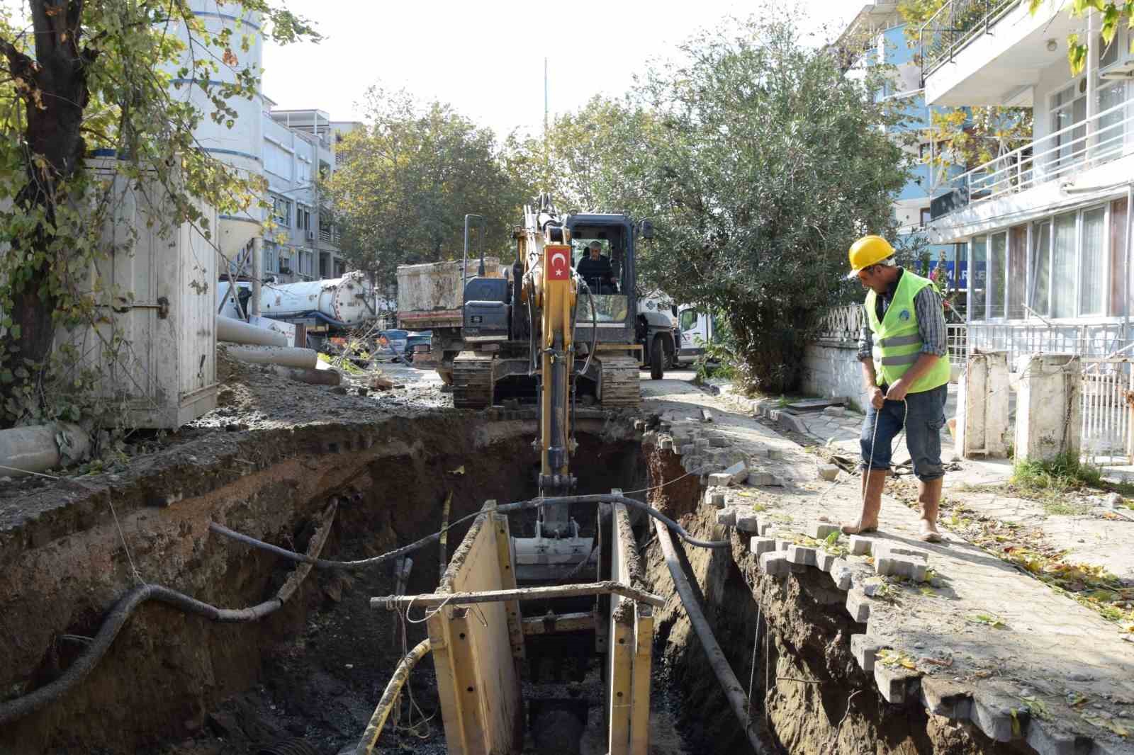 Edremitli vatandaşların imdadına Başkan Akın yetişti
