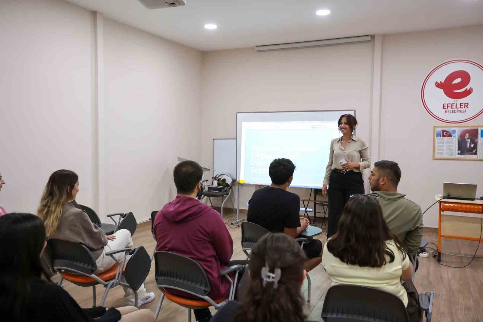 Efeler Belediyesi’nden gençlere sınav yolculuğunda rehberlik desteği
