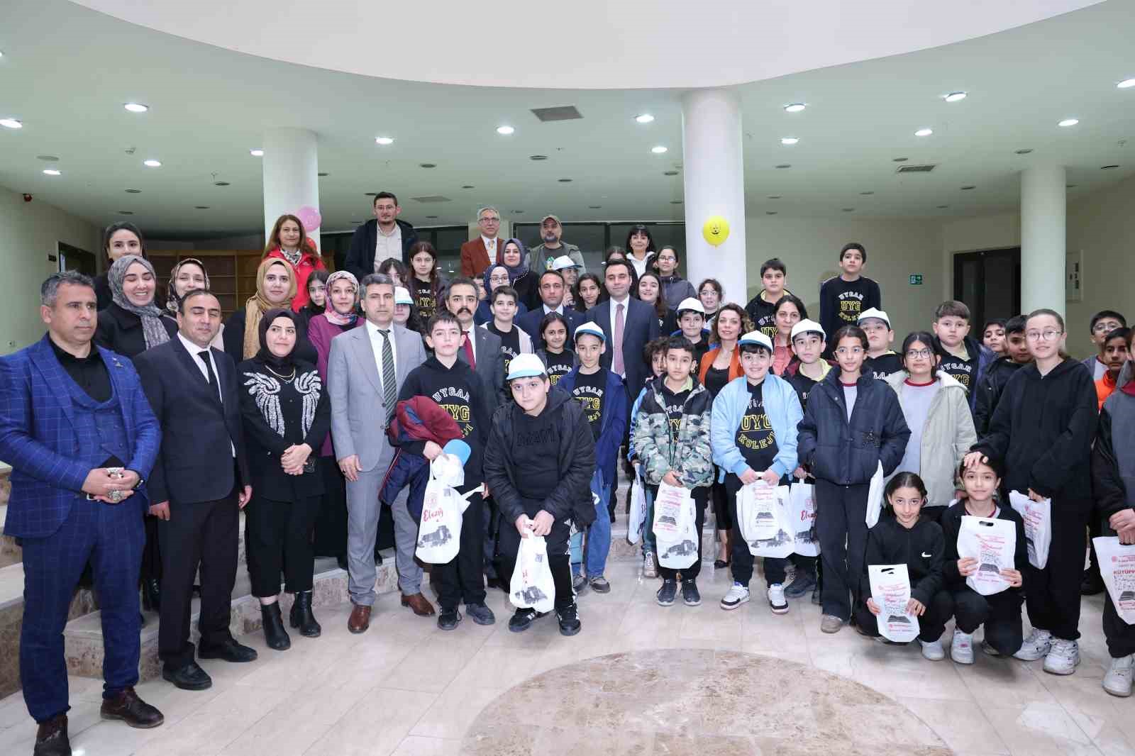 Elazığ’da 5 günlük kütüphane haftası başladı
