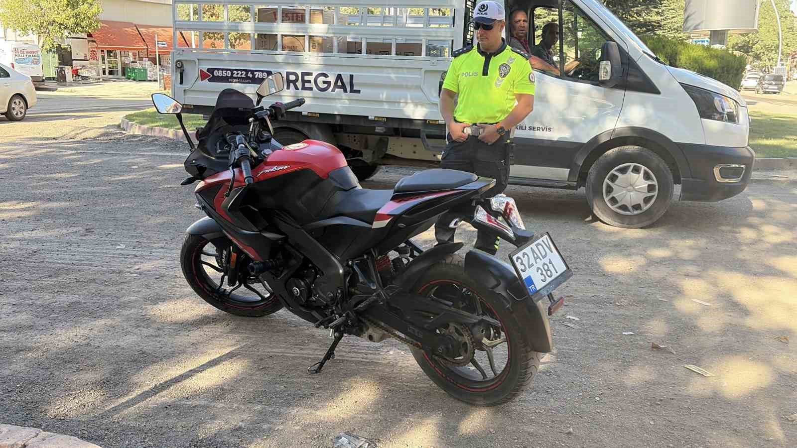 Elazığ’da abart egzozlu motosiklete 21 bin lira
