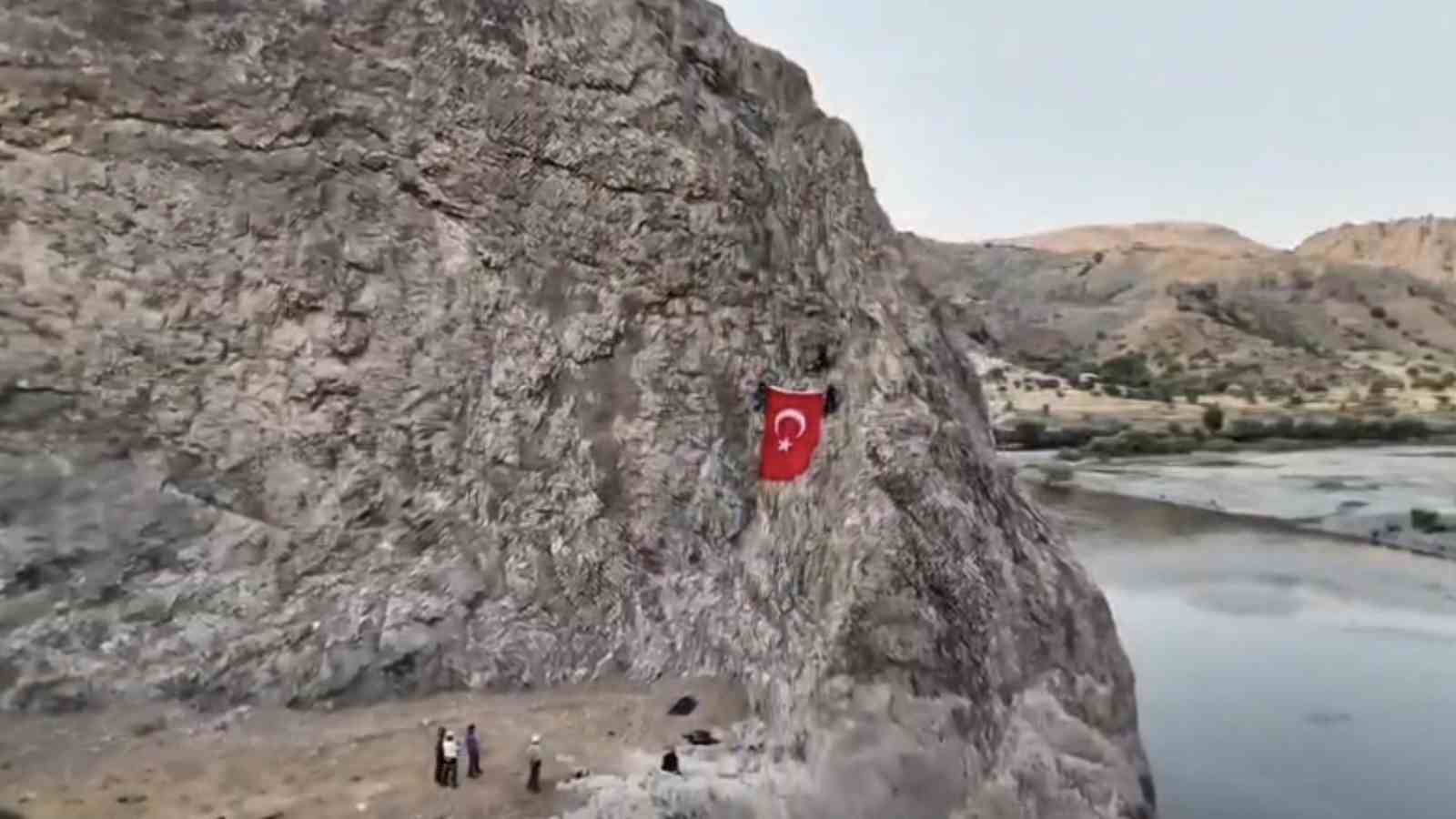Elazığ’da ilk kez onaylı yaz dağcılık eğitimi düzenlendi
