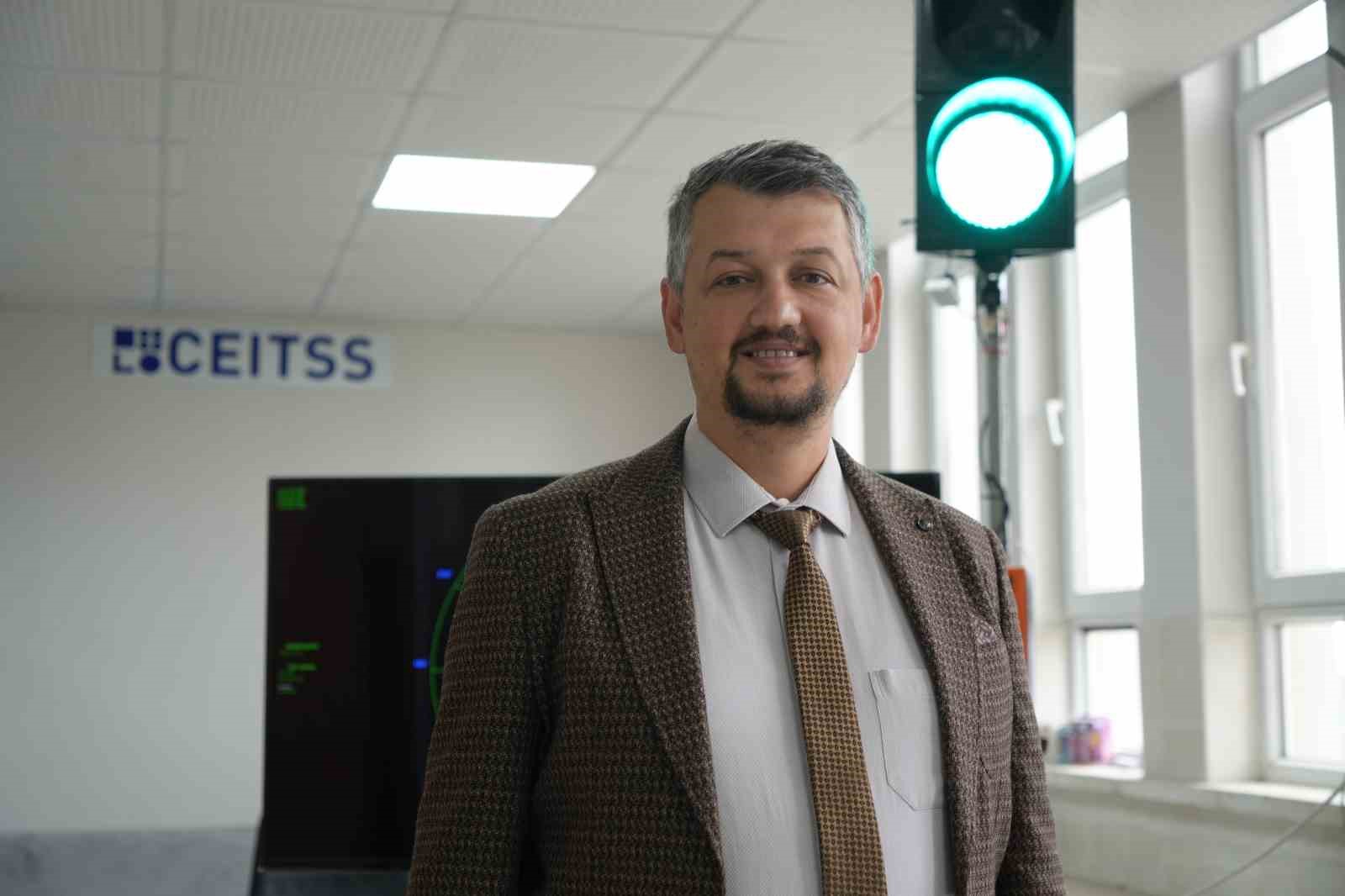 Elektrikli araçların görünmeyen riskleri: Yalnızca yol almıyor, veri de topluyor

