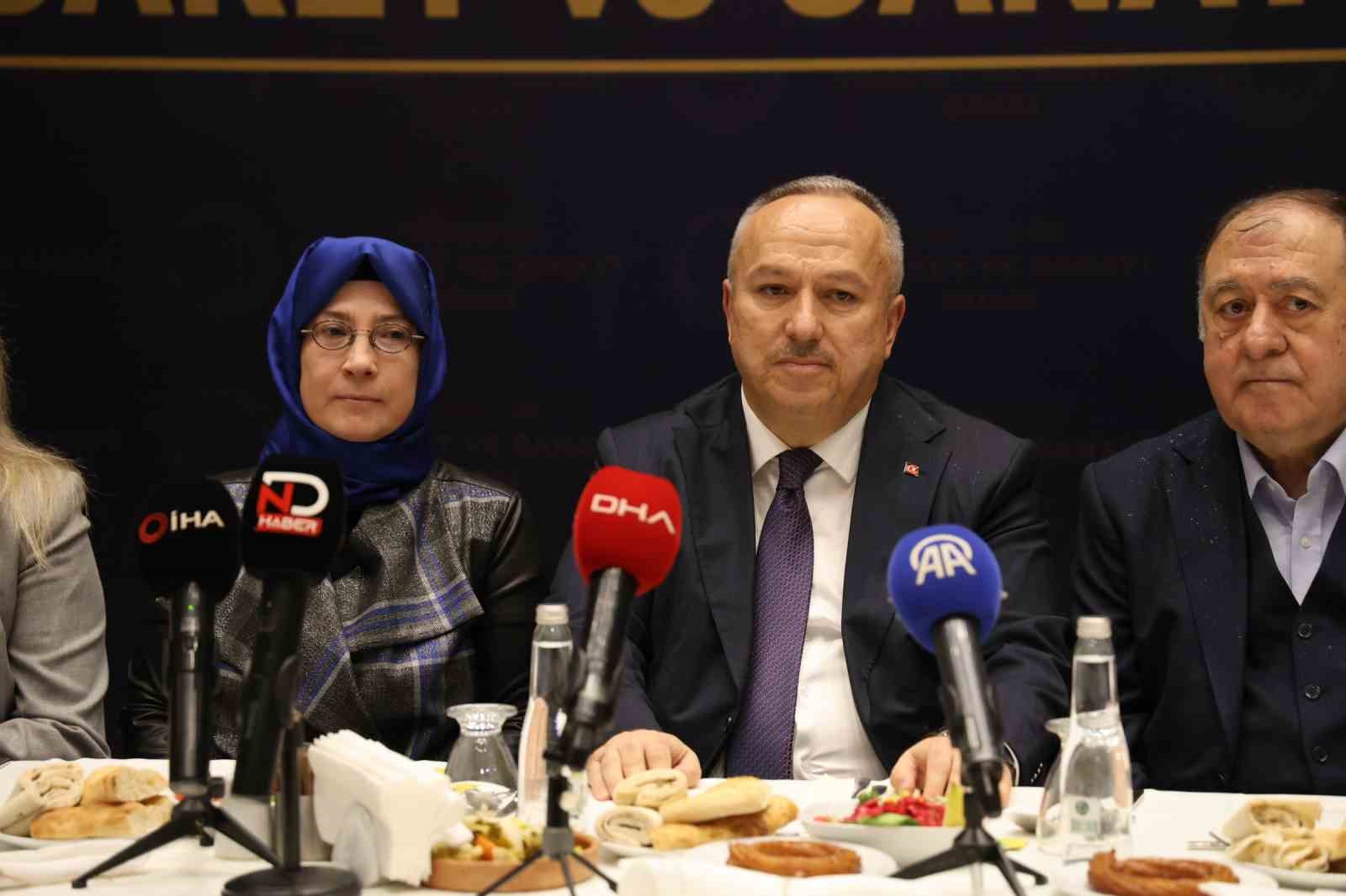 Emniyet Genel Müdürü Ali Fidan onuruna veda yemeği düzenlendi
