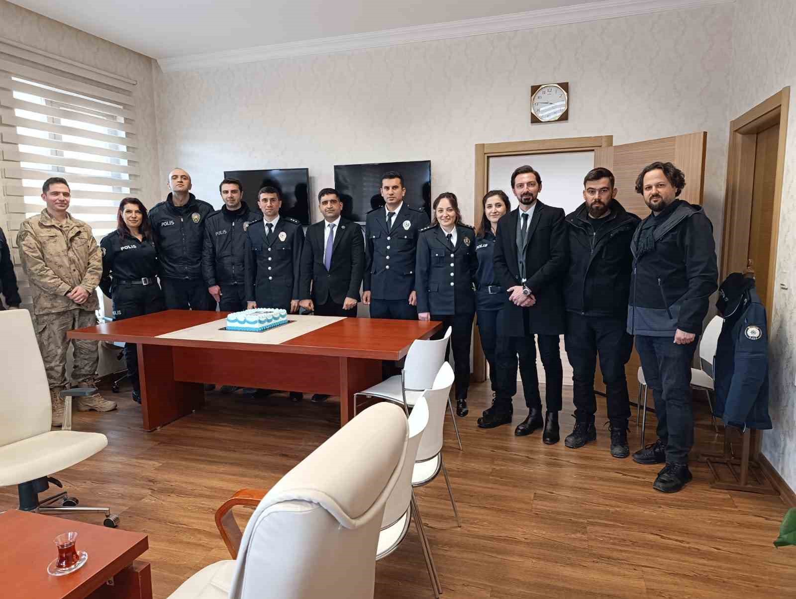 Emşav Pasinler’den Polis haftası ziyareti
