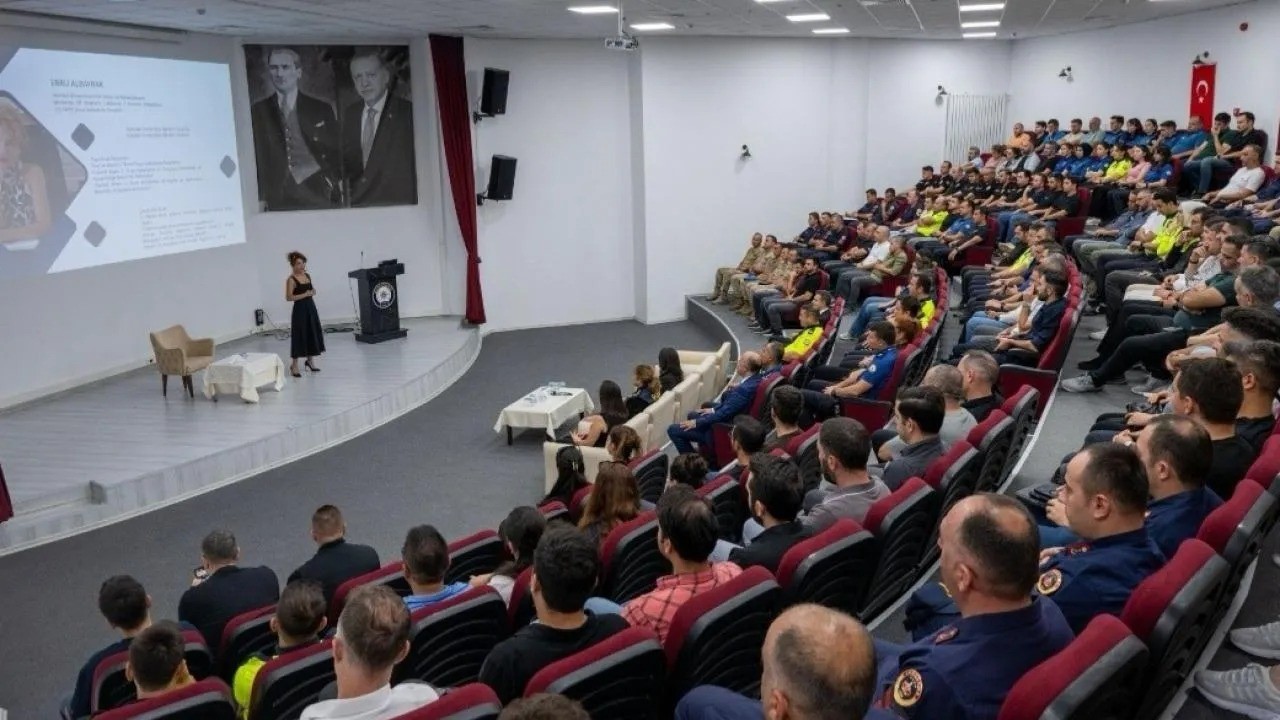 "Erken Çocukluk" konferansı
