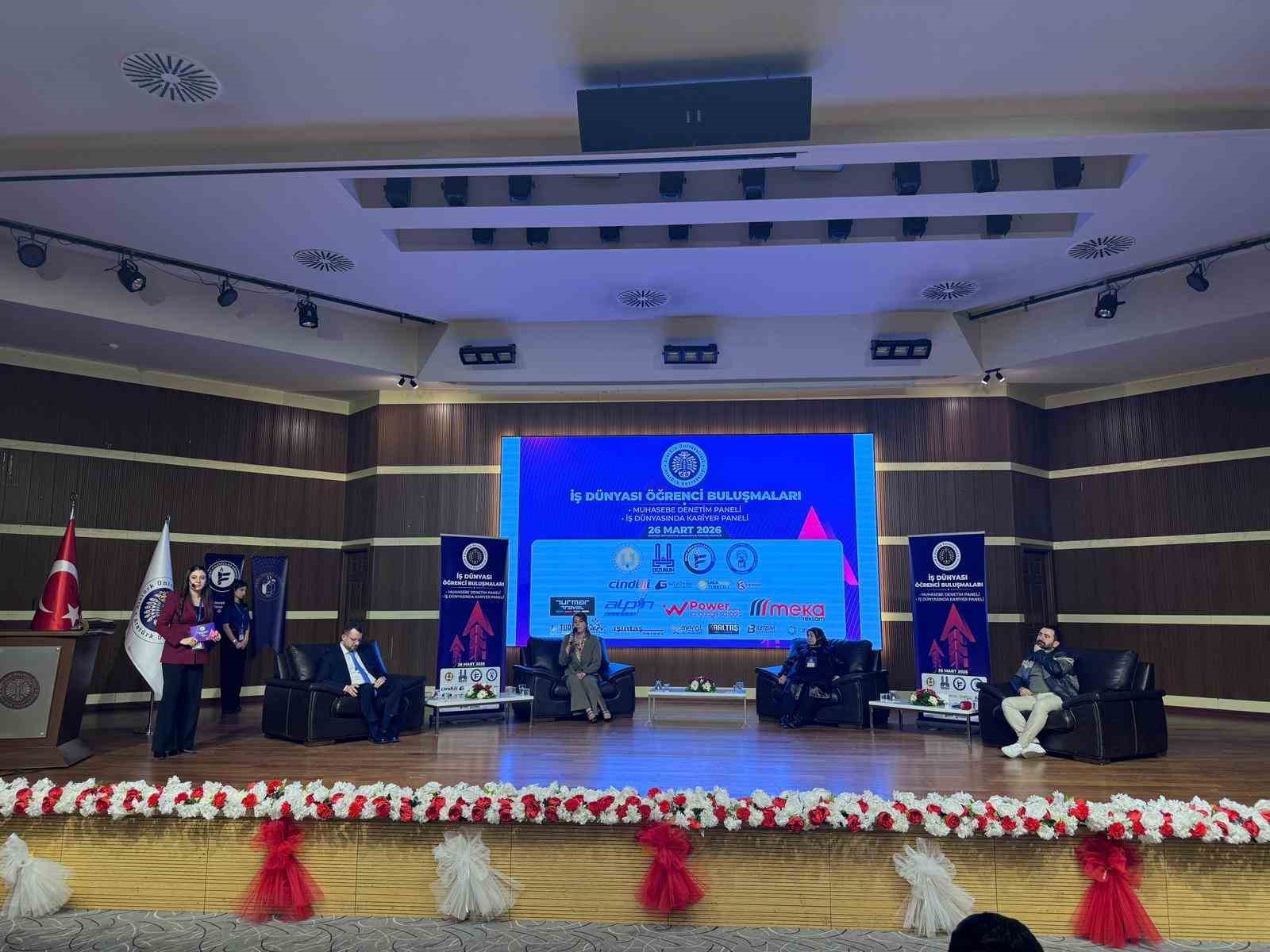 Erzurum’da iş dünyasında kariyer paneli
