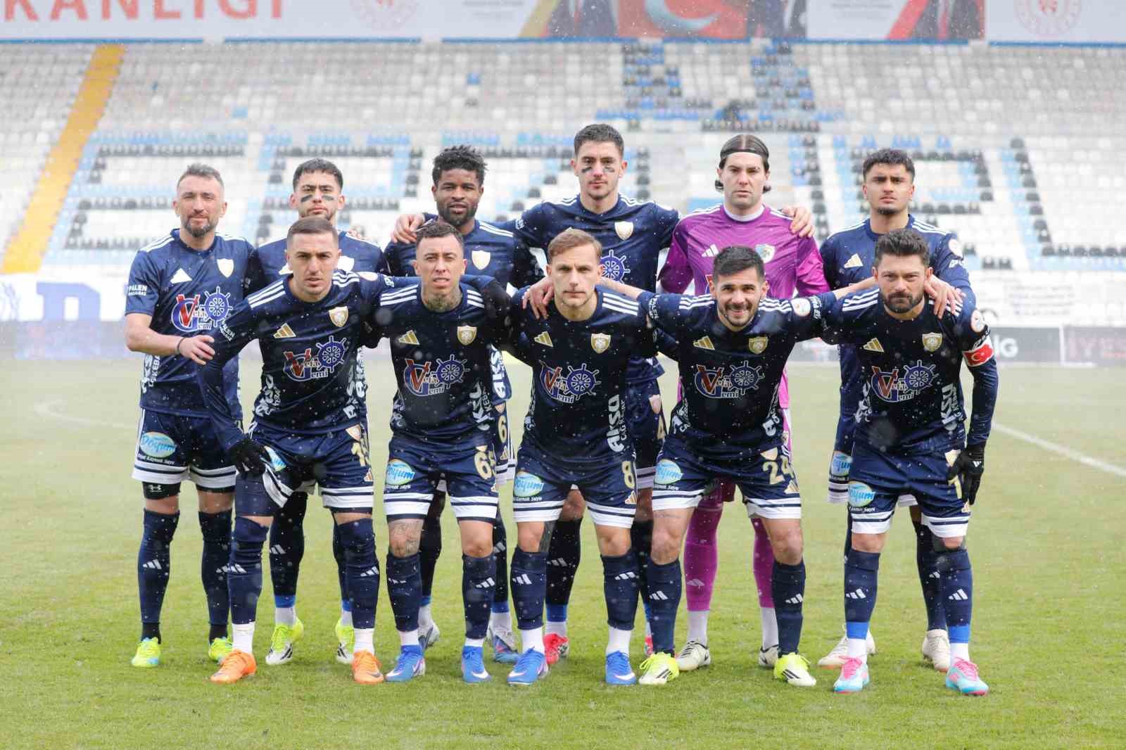 Erzurumspor FK’da 16 futbolcunun sözleşmesi sona eriyor
