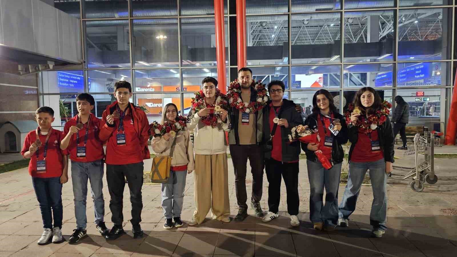 Erzurum’un gençlerinden TÜBİTAK’ta tarihi başarı
