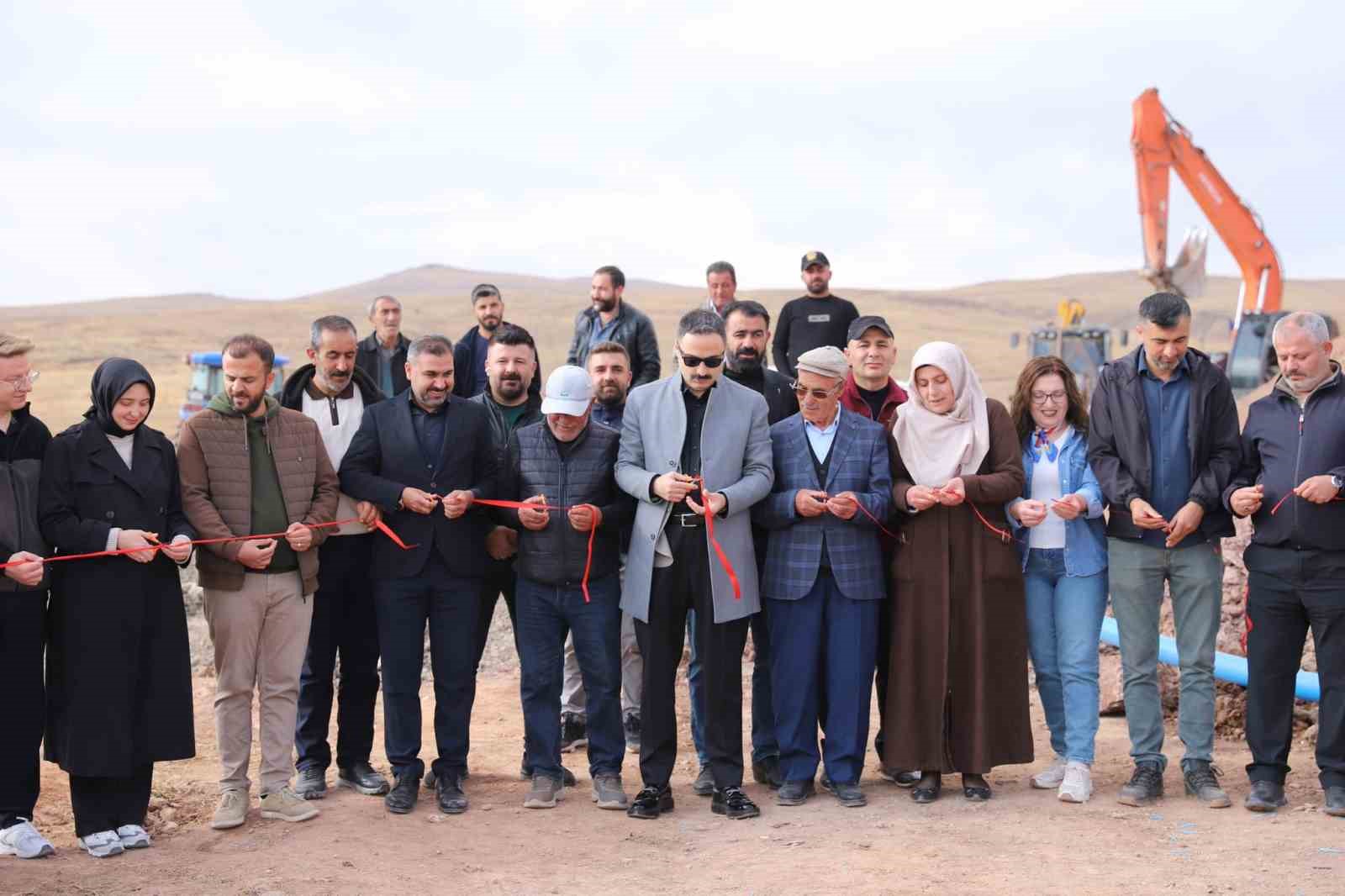 Esnemez köyü 25 yıl sonra içme suyuna kavuştu
