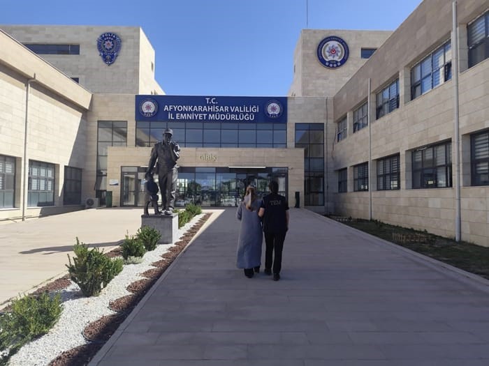FETÖ’ye üye olmaktan aranan şahıs yakalandı
