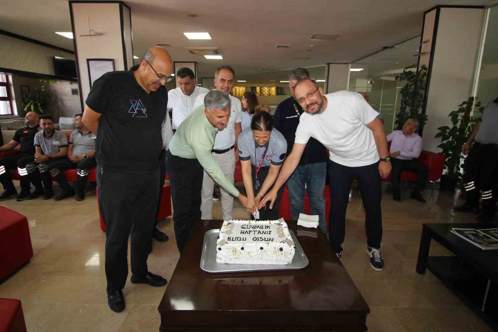 GAÜN Hastanesi’nde Güvenlik Haftası kutlandı
