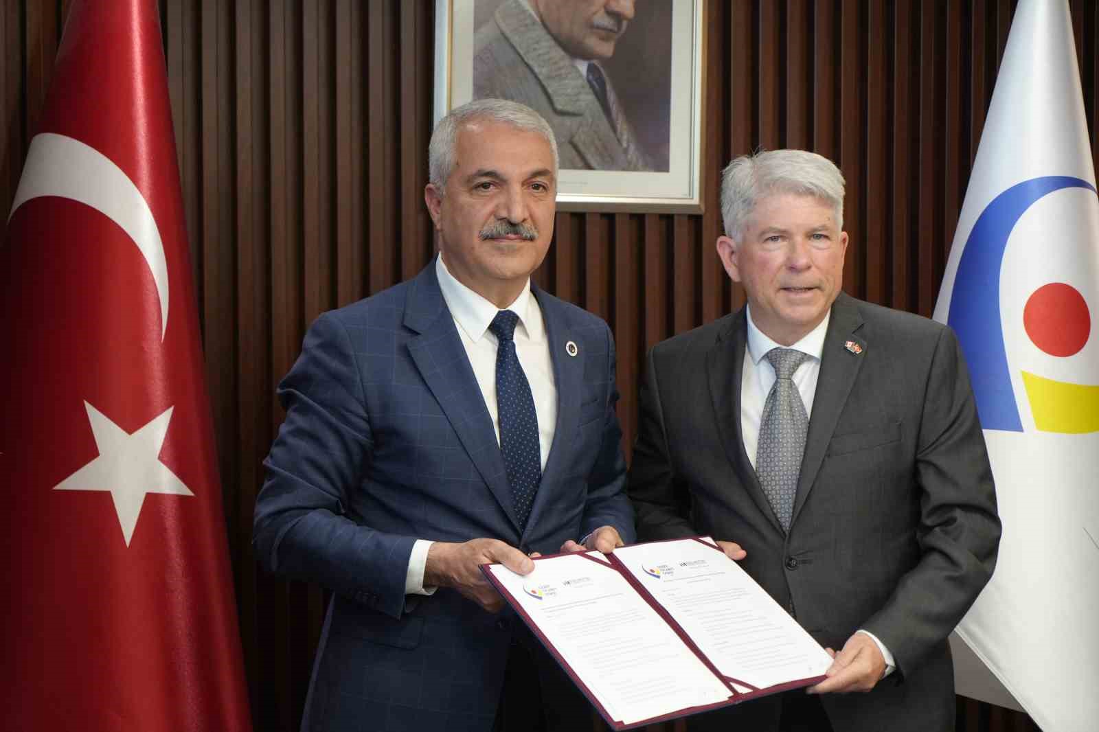 Gebze’den Kanada’ya kıtalar arası ticaret köprüsü
