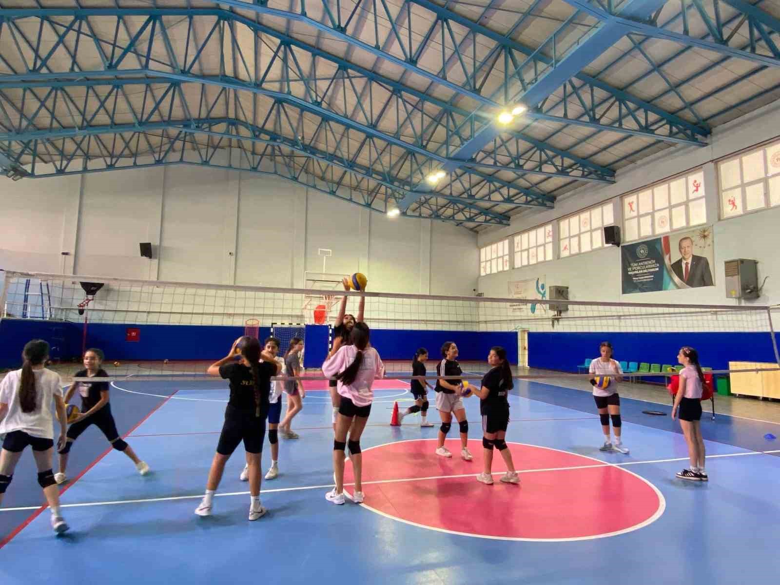 Germencik’te yaz spor kursları tüm heyecanıyla devam ediyor
