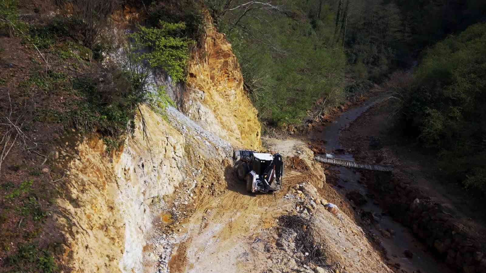 Giresun’da heyelan sahalarında çalışmalar sürüyor
