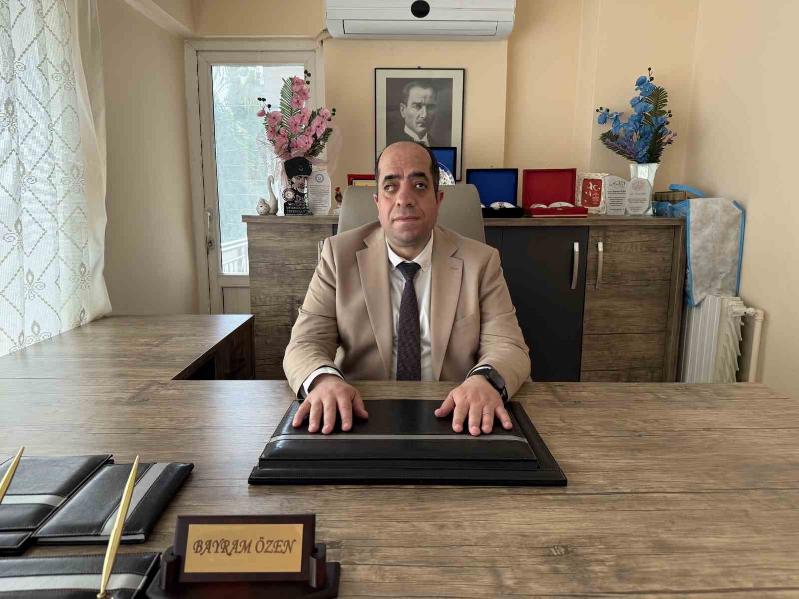 Görme engelli bireylerden kamu duyurularında erişilebilirlik çağrısı
