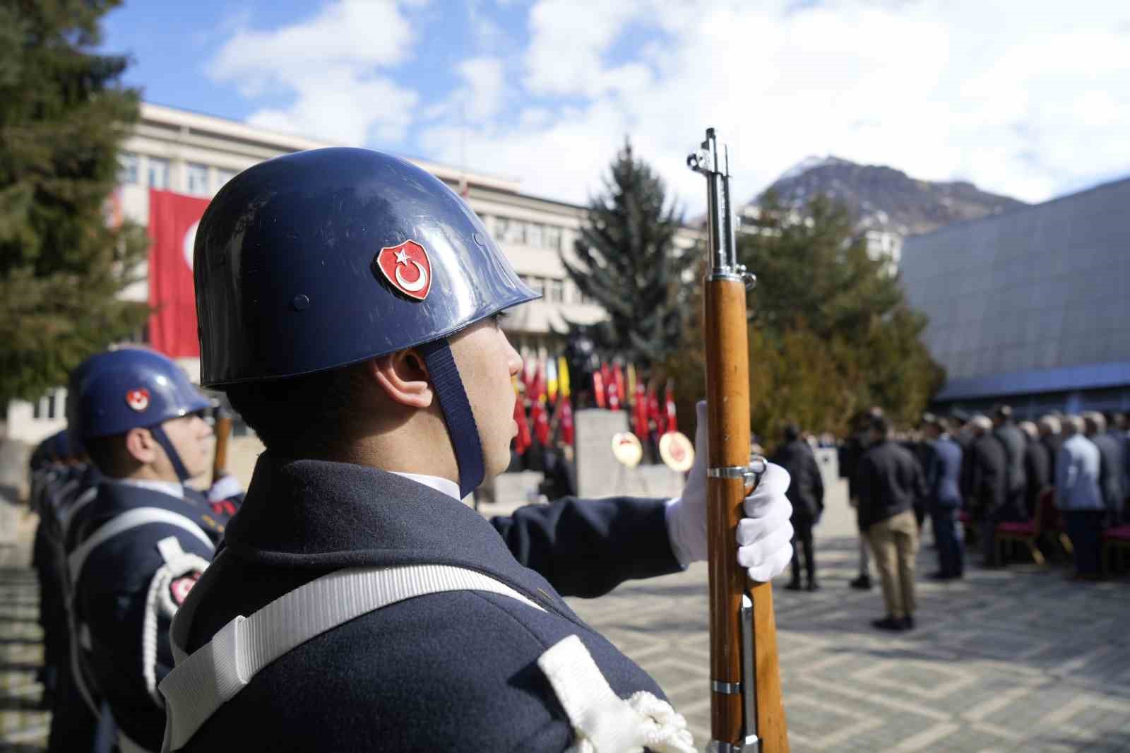 Gümüşhane’nin kurtuluşunun 108. yılı kar festivaliyle kutlandı
