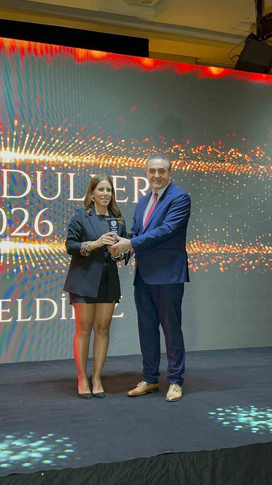 Güven ve dijitalleşme başarısı ödülle taçlandırıldı
