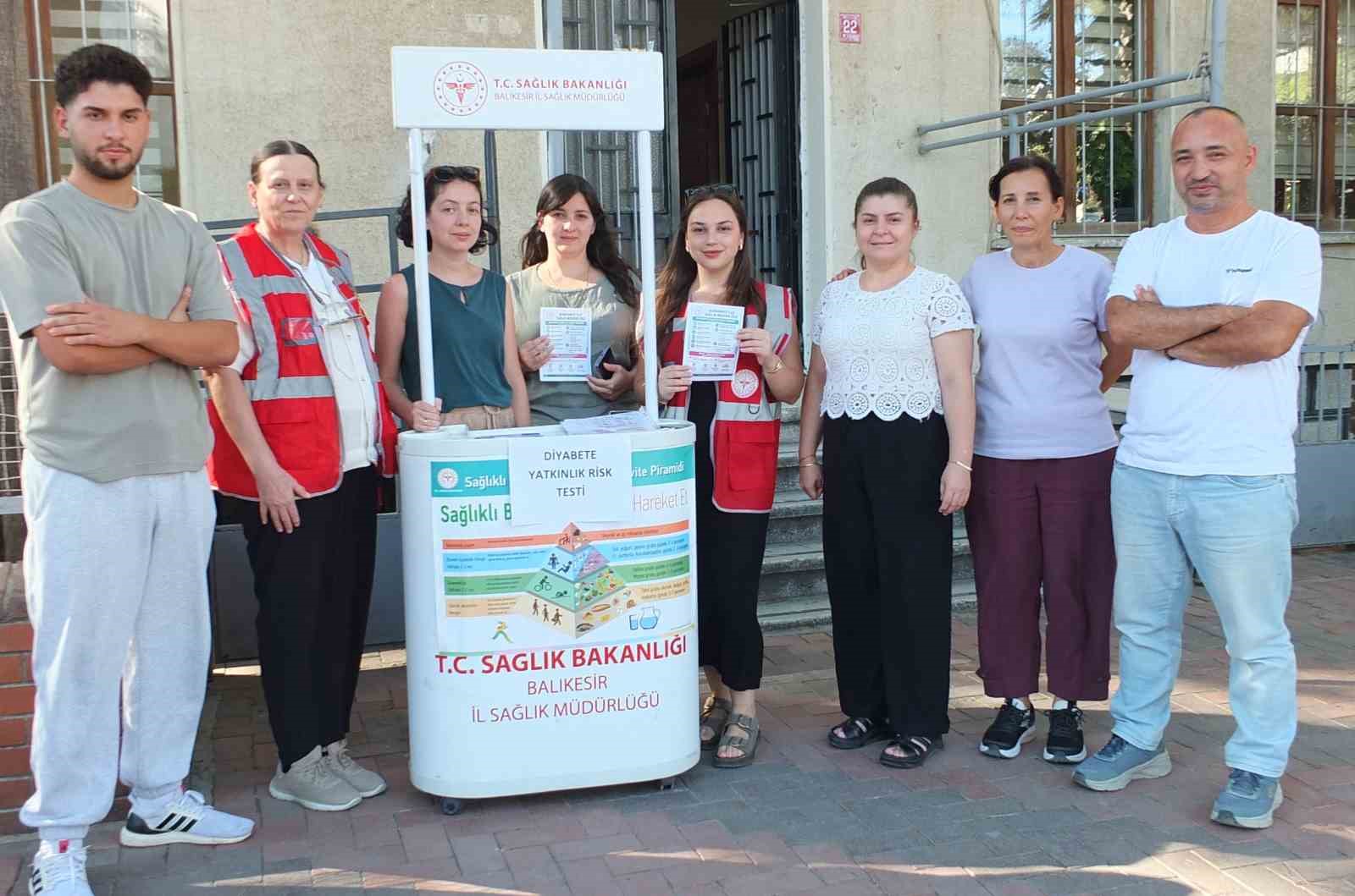 Halk Sağlığı Haftasında diyabete dikkat çektiler
