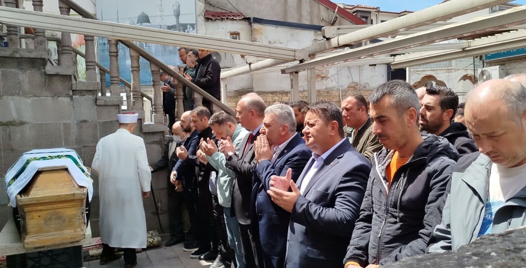Hayatını kaybeden madenci son yolculuğuna uğurlandı
