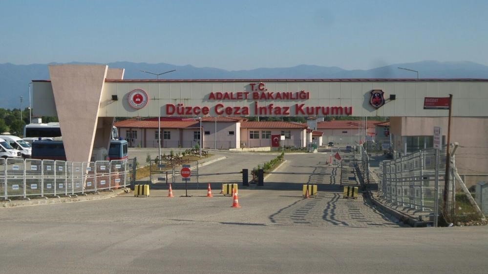 Hırsızlık suçundan araması bulunan şahıs yakalandı
