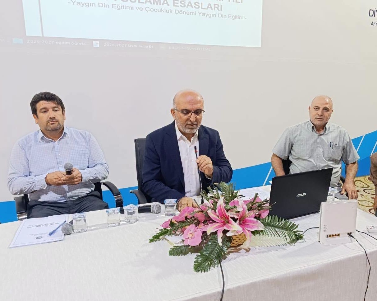 İl müftülüğünde yeni eğitim öğretim yılı toplantısı yapıldı
