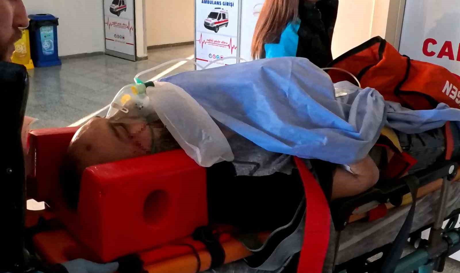 İnşaat işçisi arkadaşların kavgası kanlı bitti
