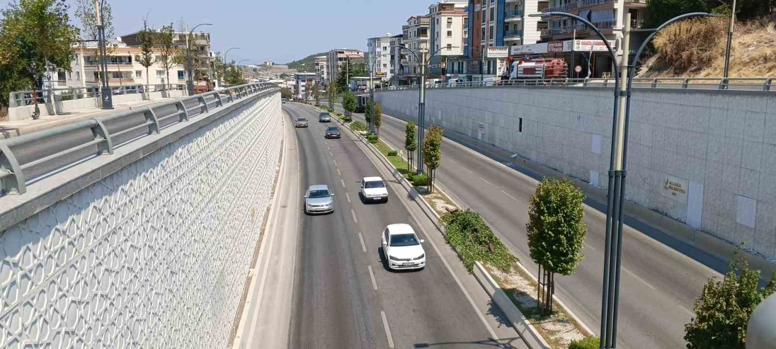 İzmir’de temmuz ayında trafiğe 12 bin 138 yeni araç katıldı
