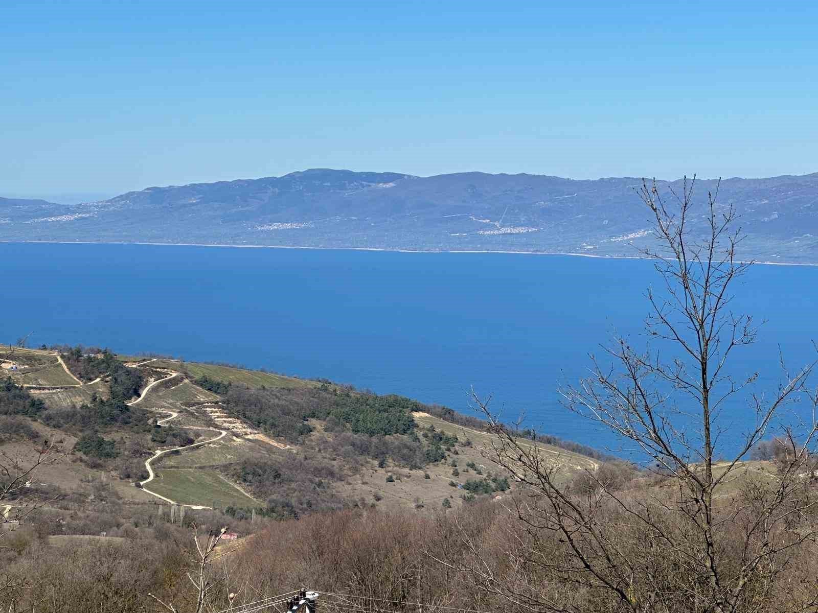 İznik Gölü ve Uludağ manzaralı köy İstanbul ve Ankaralıların radarında
