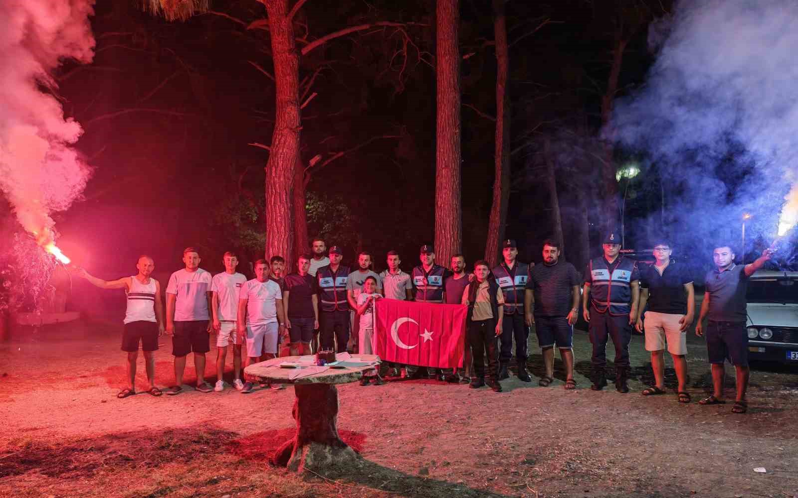 Jandarma ekiplerine kavga ihbarlı sürpriz kutlama
