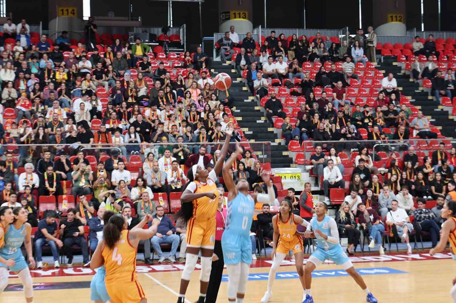 Kadınlar Basketbol Süper Ligi: Melikgazi Kayseri Basketbol: 64-Turgutlu Belediyespor: 58
