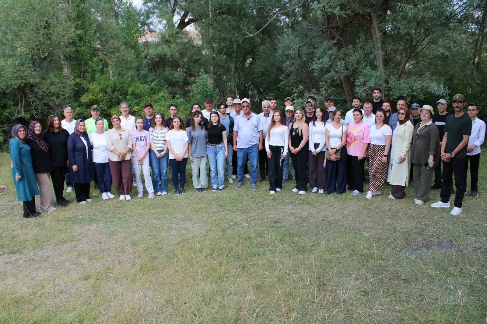 Kafkas Derneği Mahalli Grubu piknikte buluştu
