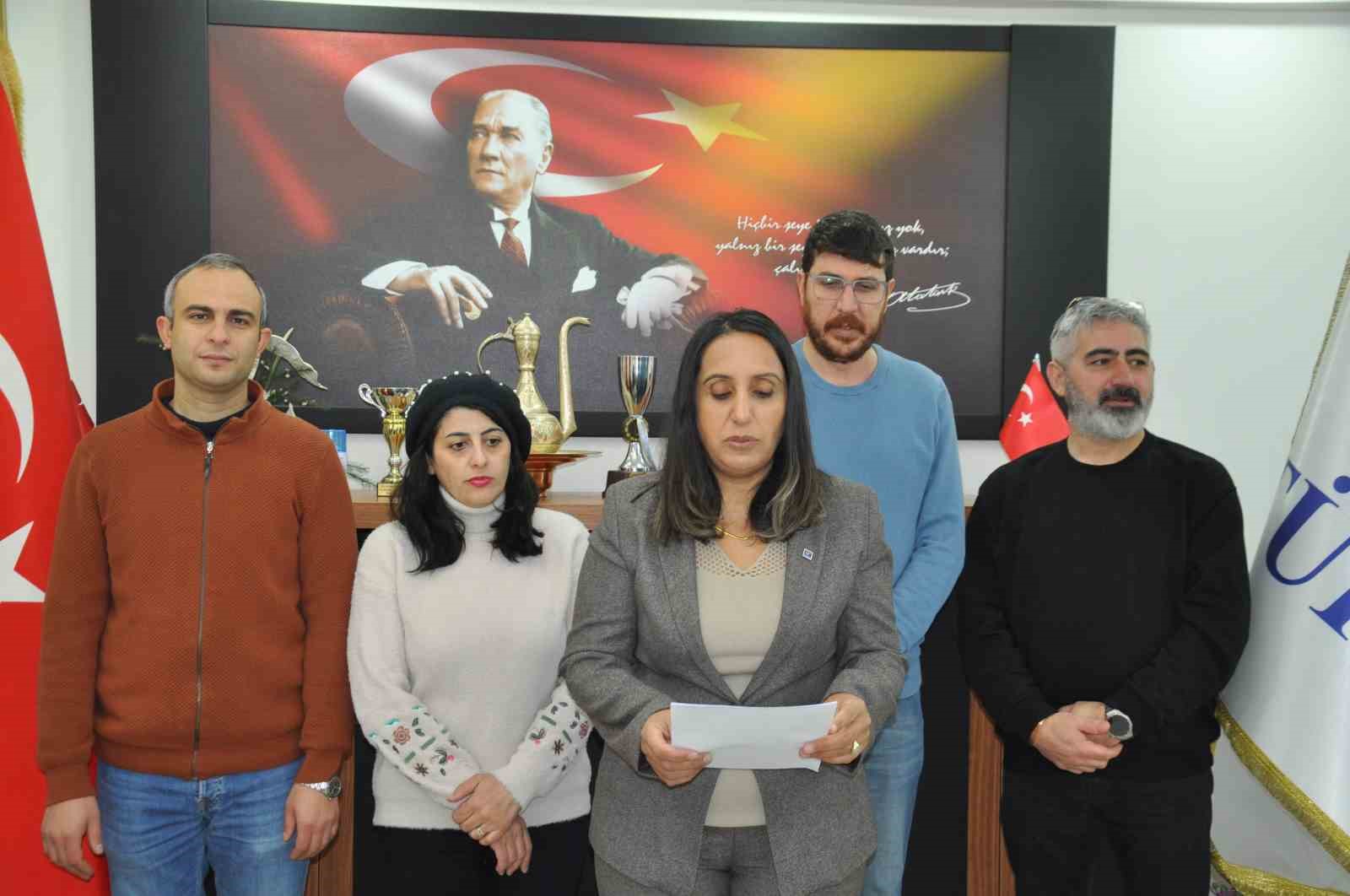 Kars SMMMO Başkanı Didem Turhan’ın 586 Sayılı Vergi Usül Kanunu Genel Tebliğine İlişkin basın açıklaması
