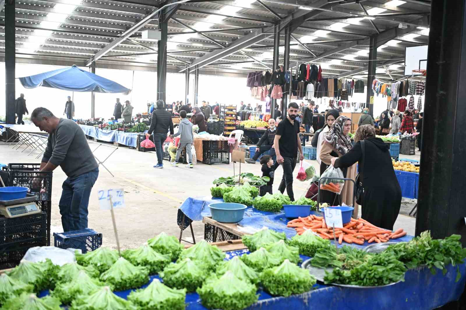 Kartepe’de bayram nedeniyle pazar takviminde geçici düzenleme
