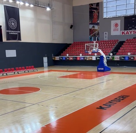 Kayseri Atatürk Spor Salonu yenilendi
