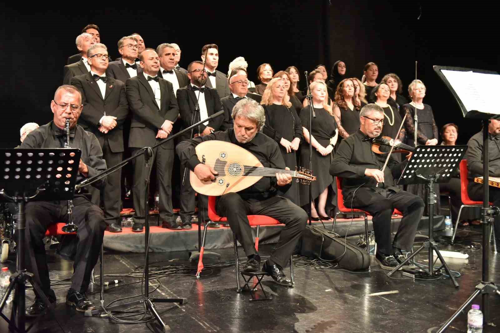 Kepez’de Türk Sanat Müziği rüzgârı esti
