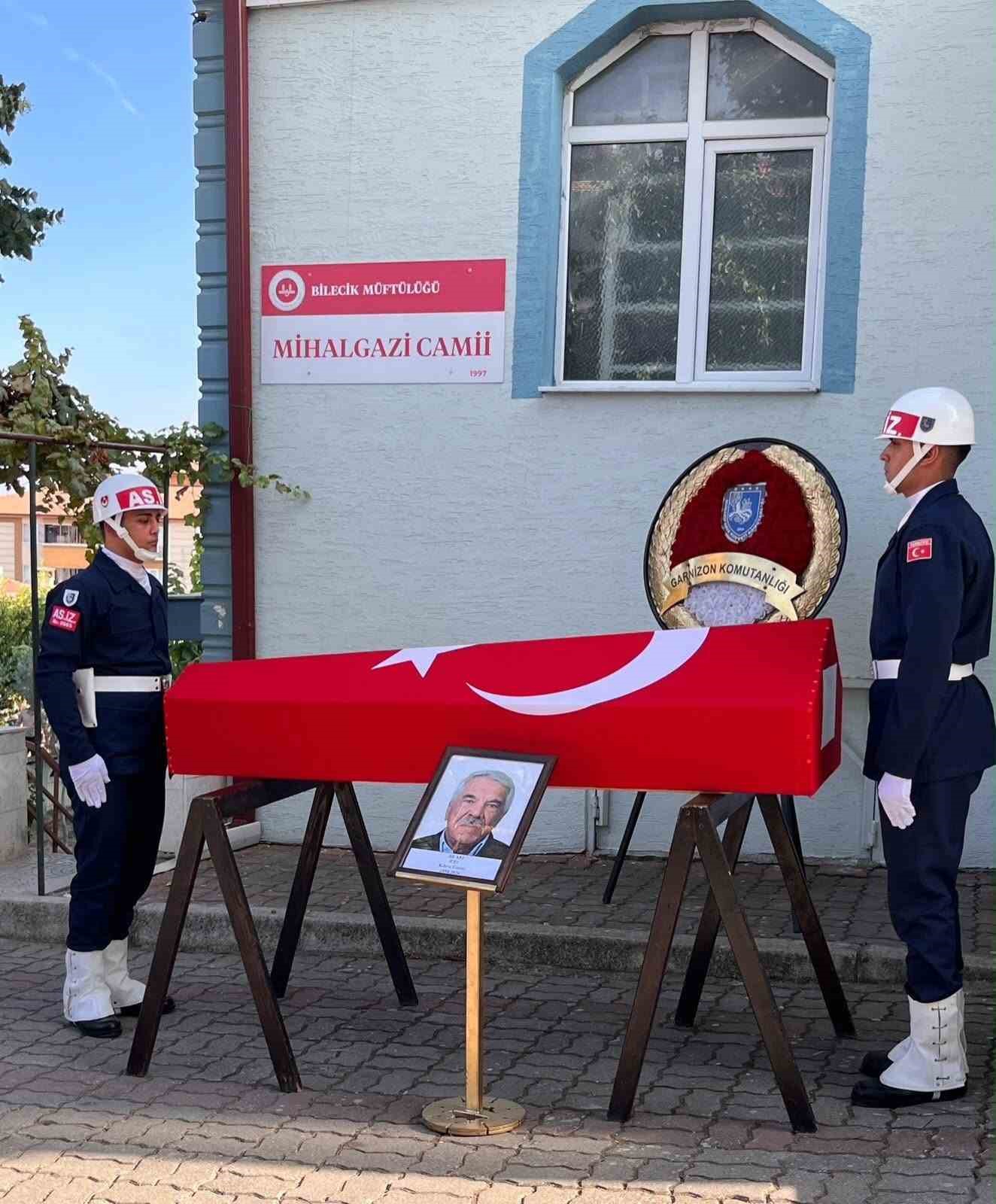 Kıbrıs gazisi son yolculuğuna uğurlandı

