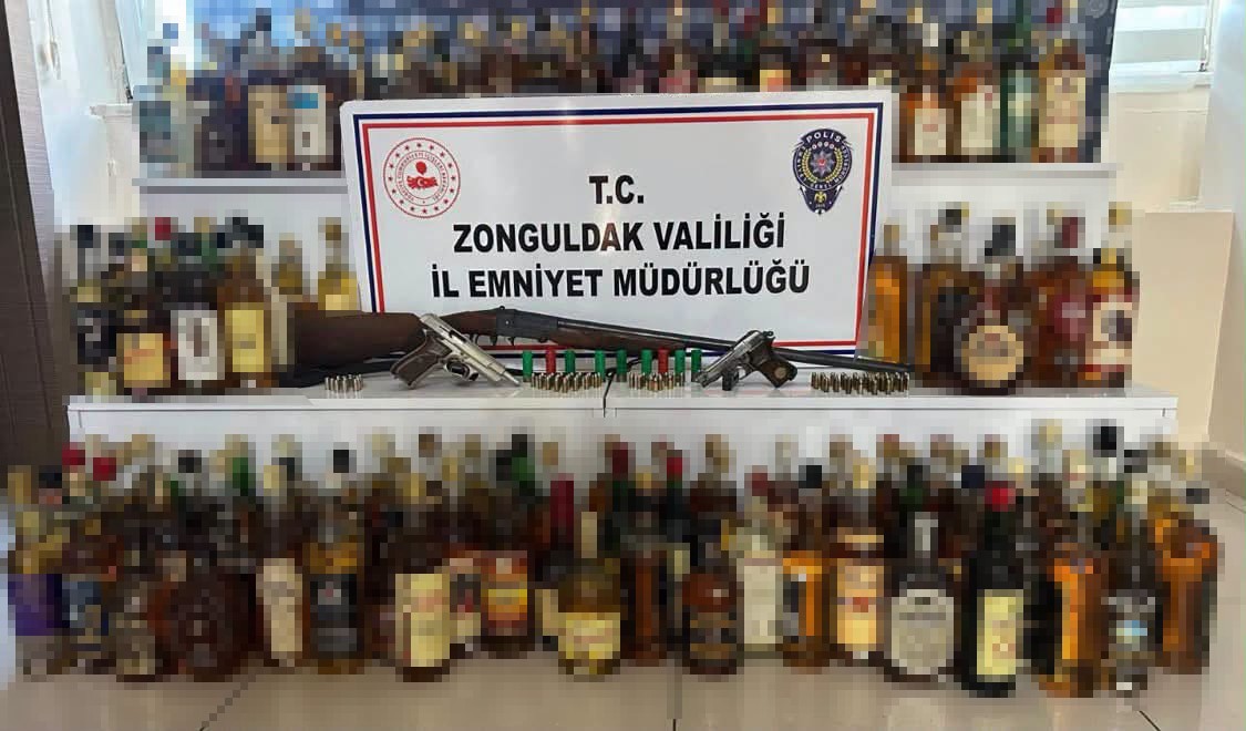 Kilimli’de kaçak alkol ve ruhsatsız silah operasyonu
